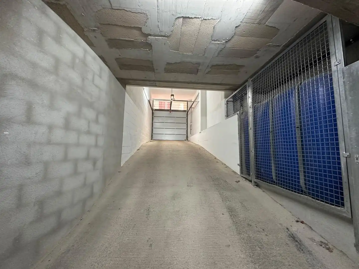 Motorradstellplatz zum Verkauf in Carrer de Padua, imagen 3