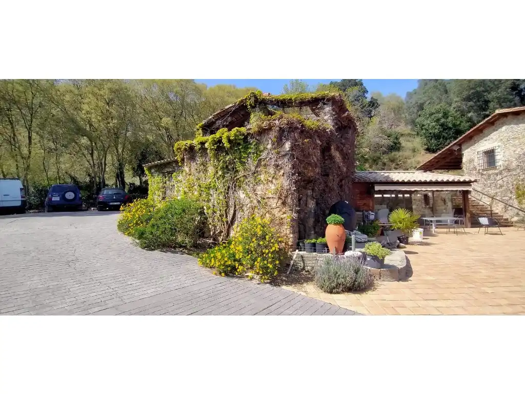 Jardín de Finca rústica en venta en Amer con Aire acondicionado