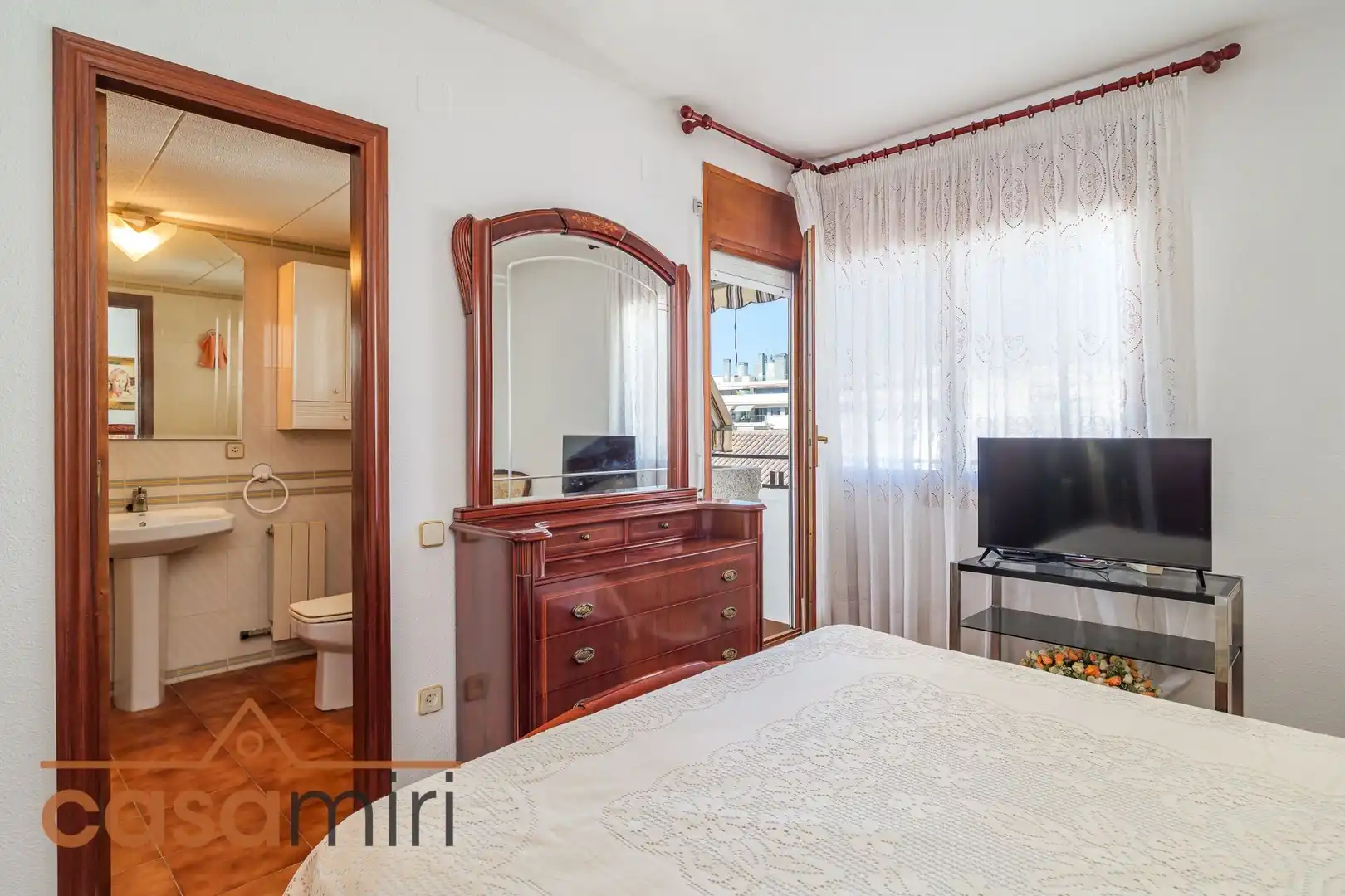 Dormitori de Casa o xalet en venda en Arenys de Mar amb Calefacció, Jardí privat i Terrassa