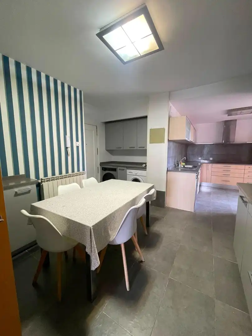 Kitchen of Flat for rent in Pozuelo de Alarcón  with Air Conditioner, Heating and Private garden