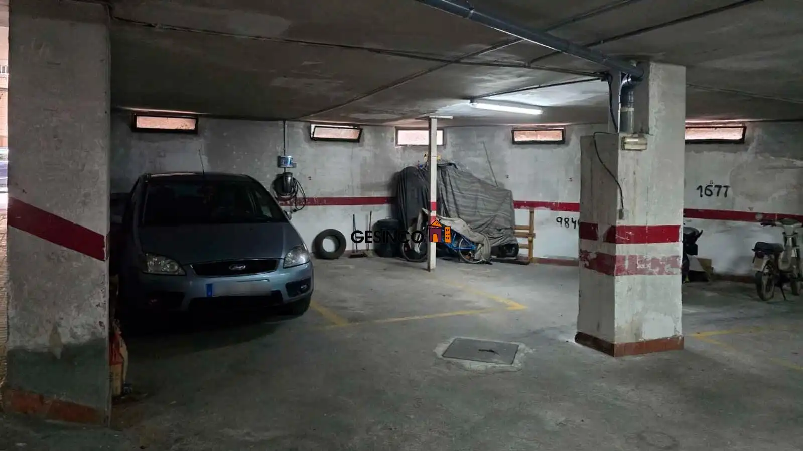 Einzelparkplatz zum Verkauf in Avenida del Comte de Torrefiel 20, imagen 3