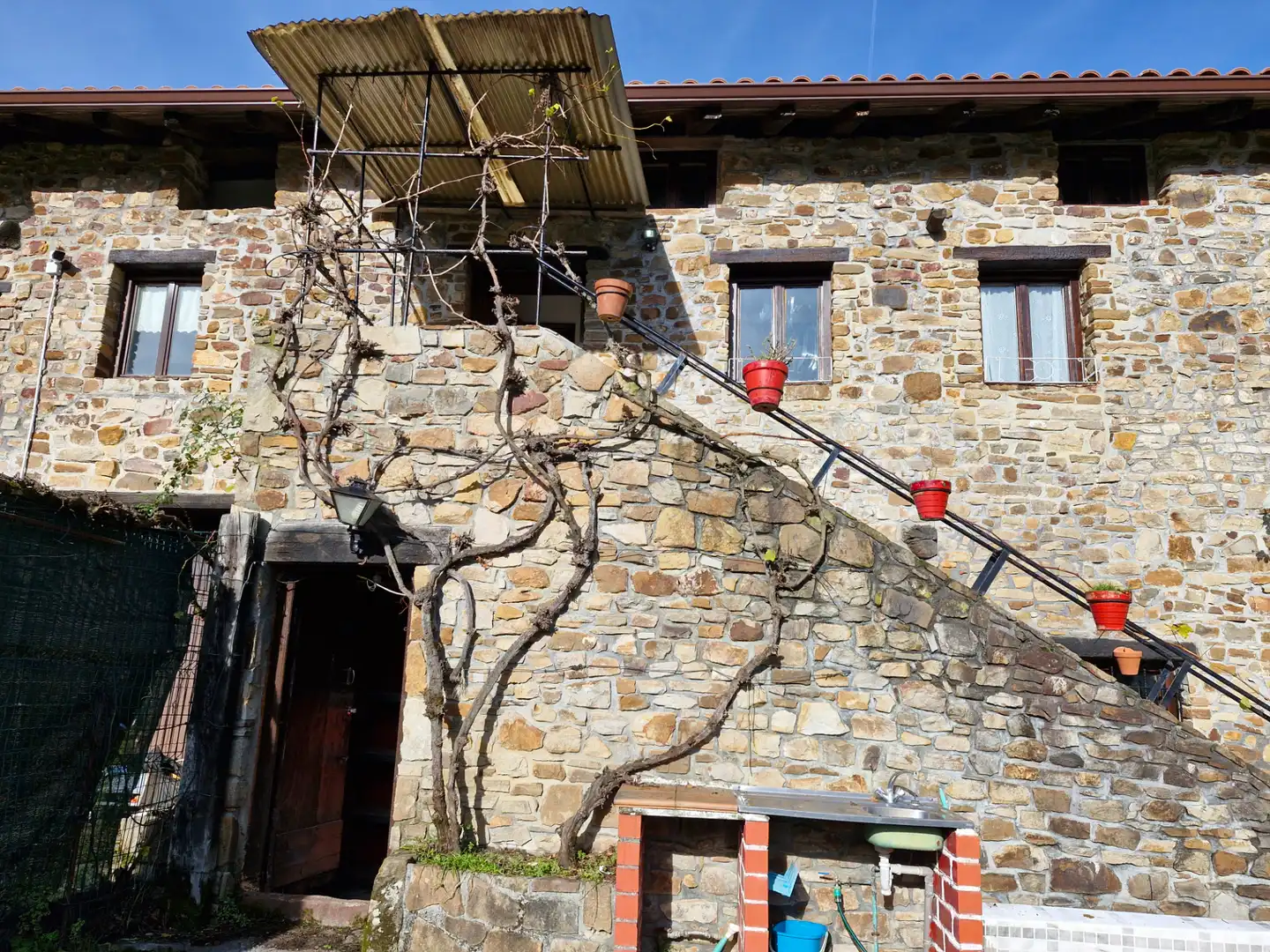 Exterior view of Houses for rent in Orozko  with Heating, Private garden and Storage room