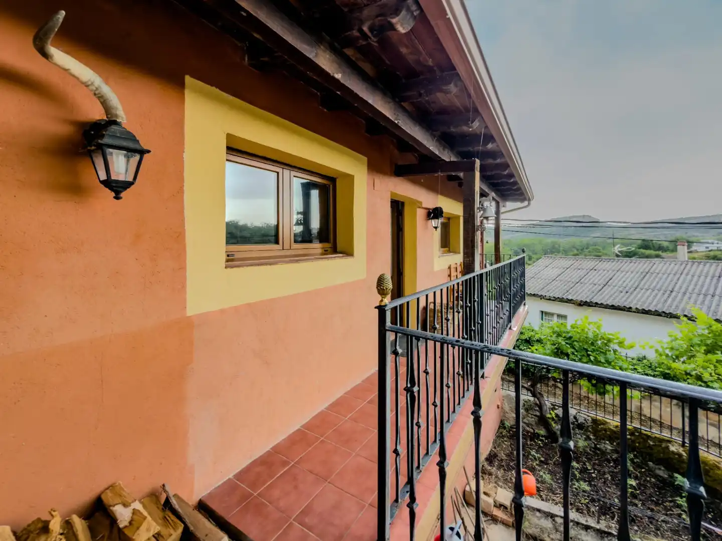 Terraza de Casa adosada en venta en Merindad de Valdeporres con Calefacción