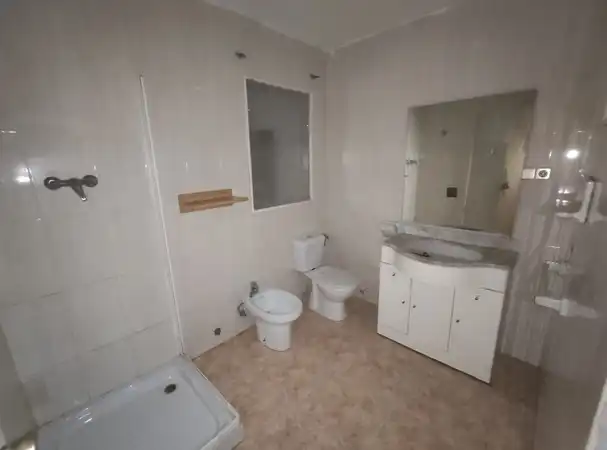 Baño de Piso en venta en Lleida