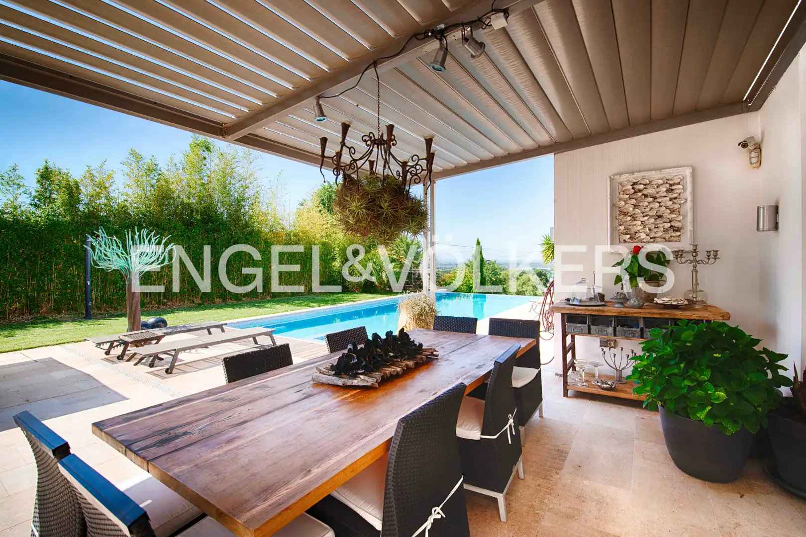 Haus mit Pool zum Verkauf in Carrer Holanda, imagen 4