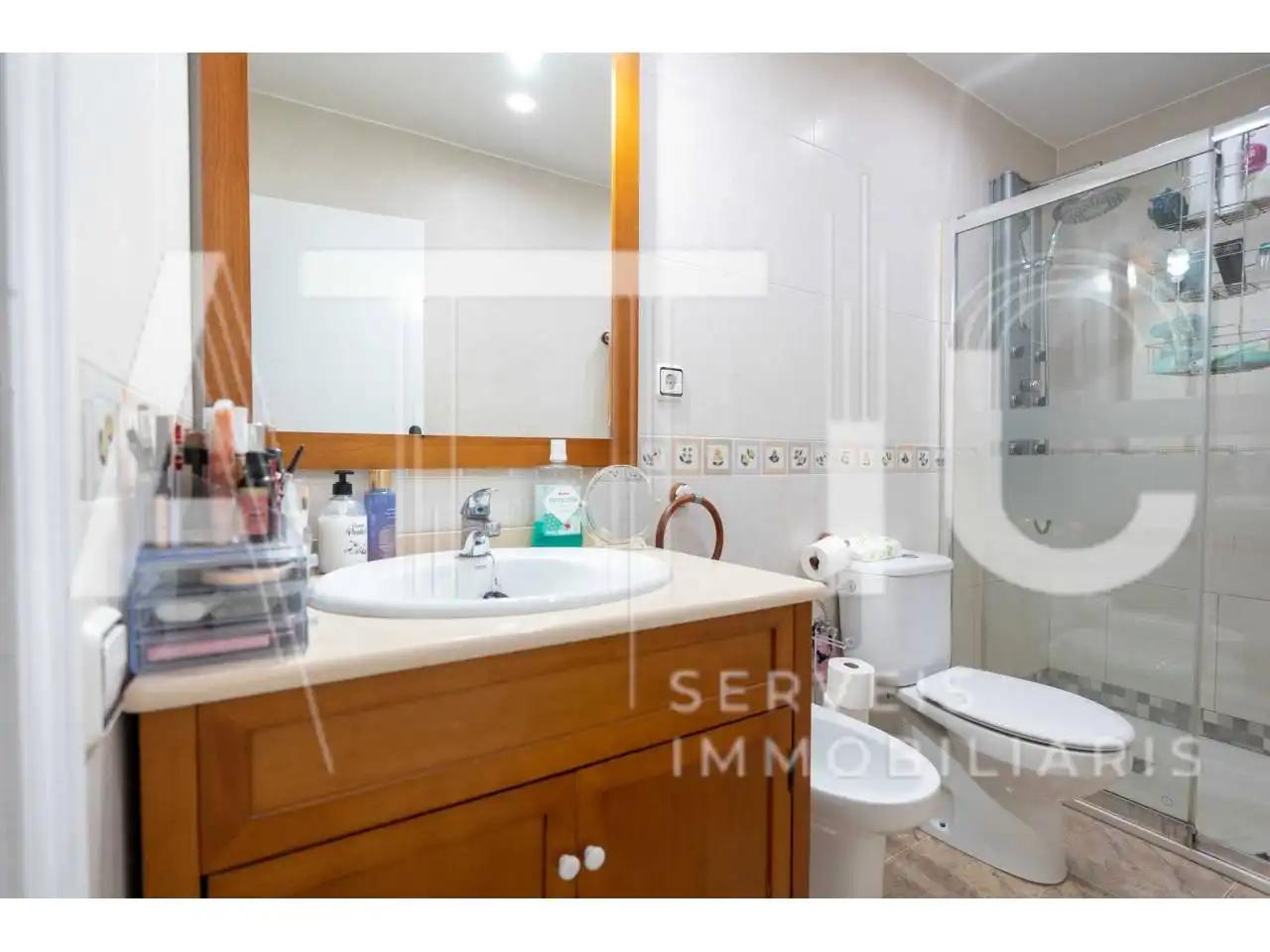 Baño de Apartamento en venta en Sabadell con Aire acondicionado, Calefacción y Trastero