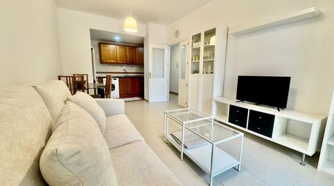 Foto 2 de Piso en venta en Calle Jacinto, 1, Los Pacos, Fuengirola