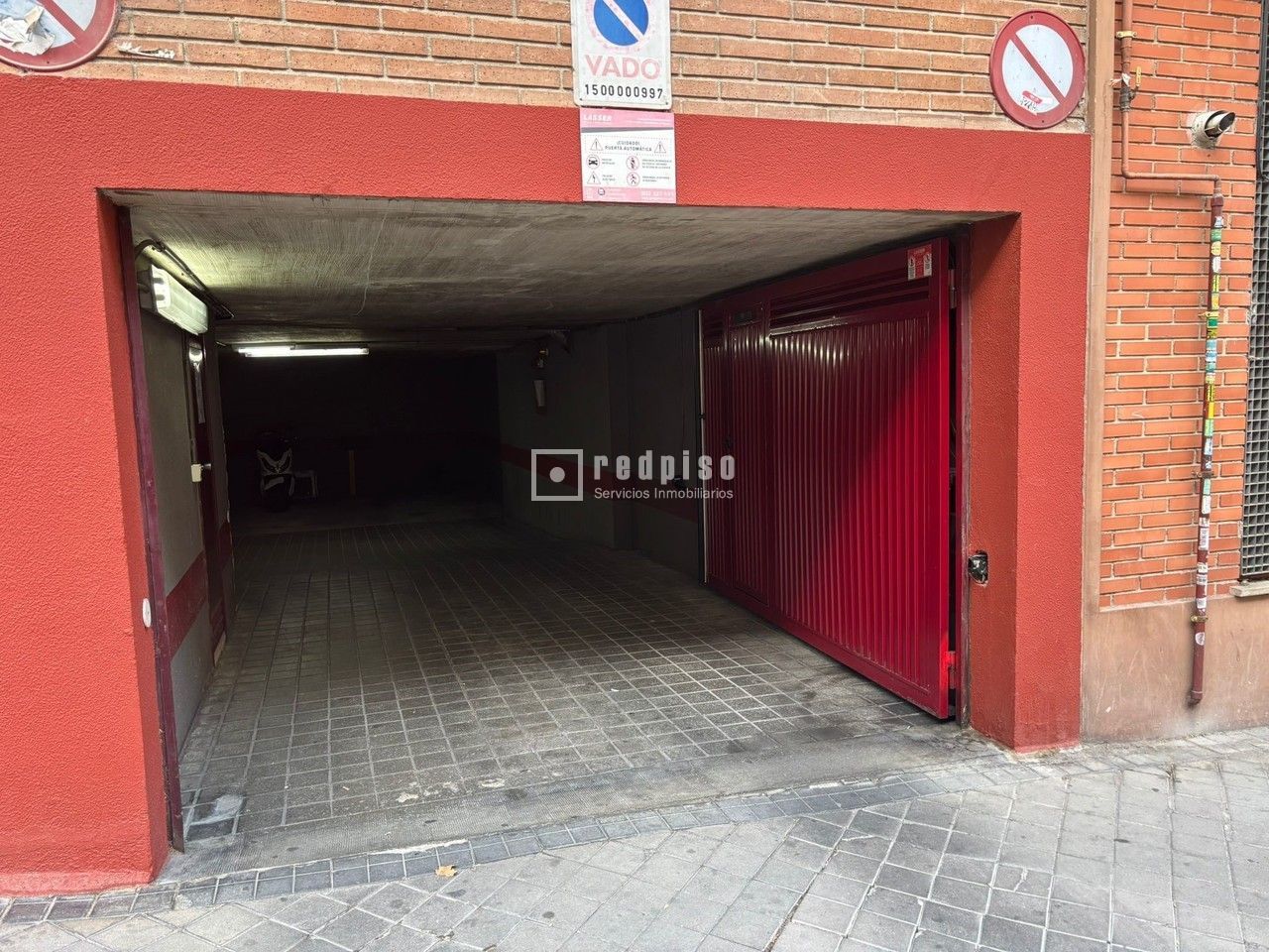 Parking of Garage for sale in  Madrid Capital