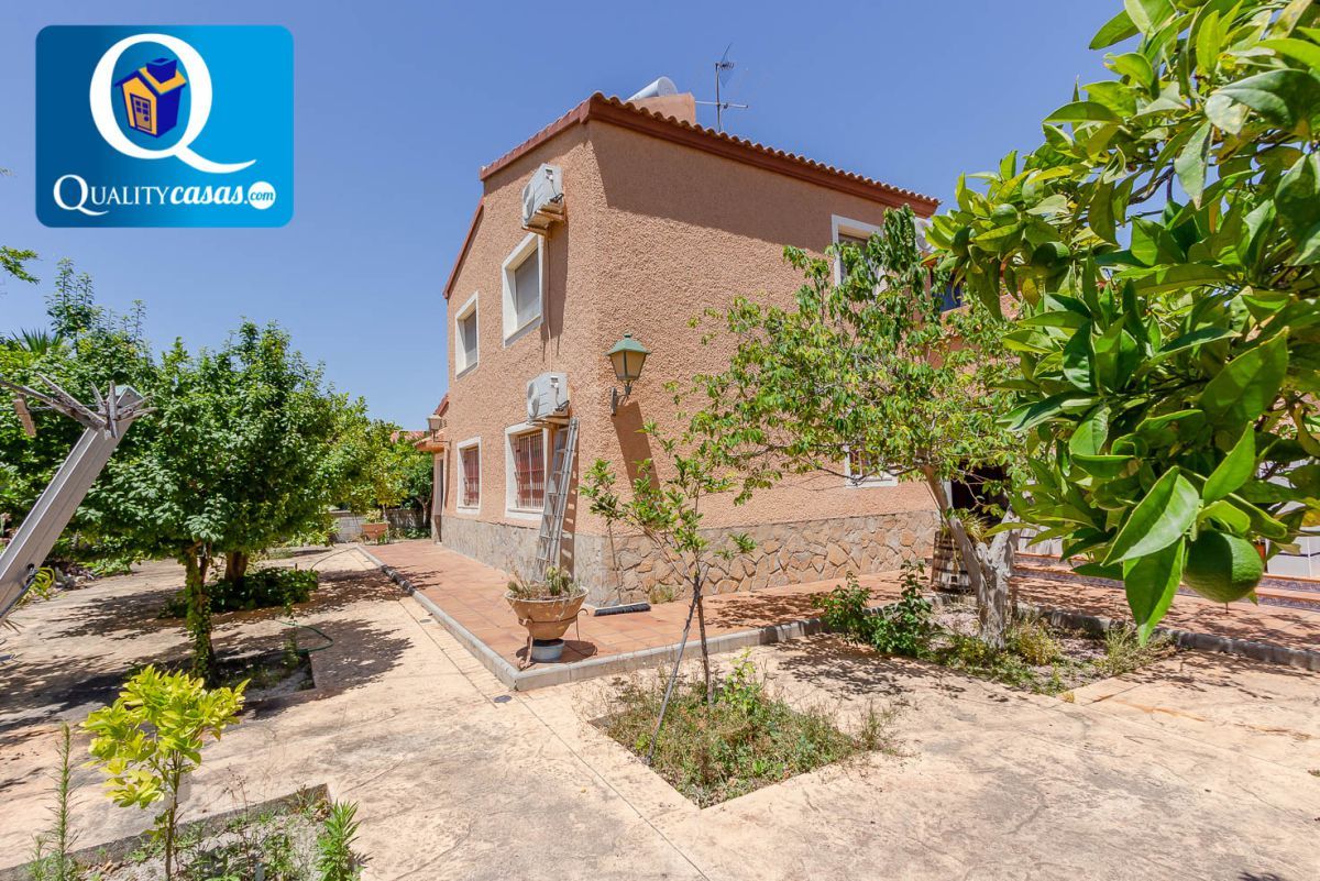 Jardín de Casa o chalet en venta en El Campello con Aire acondicionado, Calefacción y Terraza