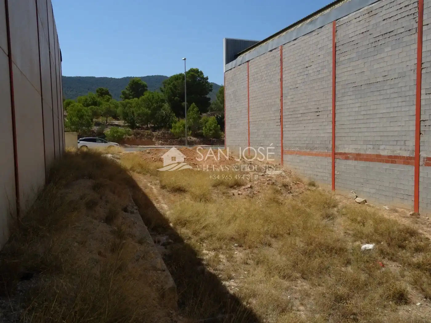 Terreny industrial en venda en Hondón de las Nieves / El Fondó de les Neus