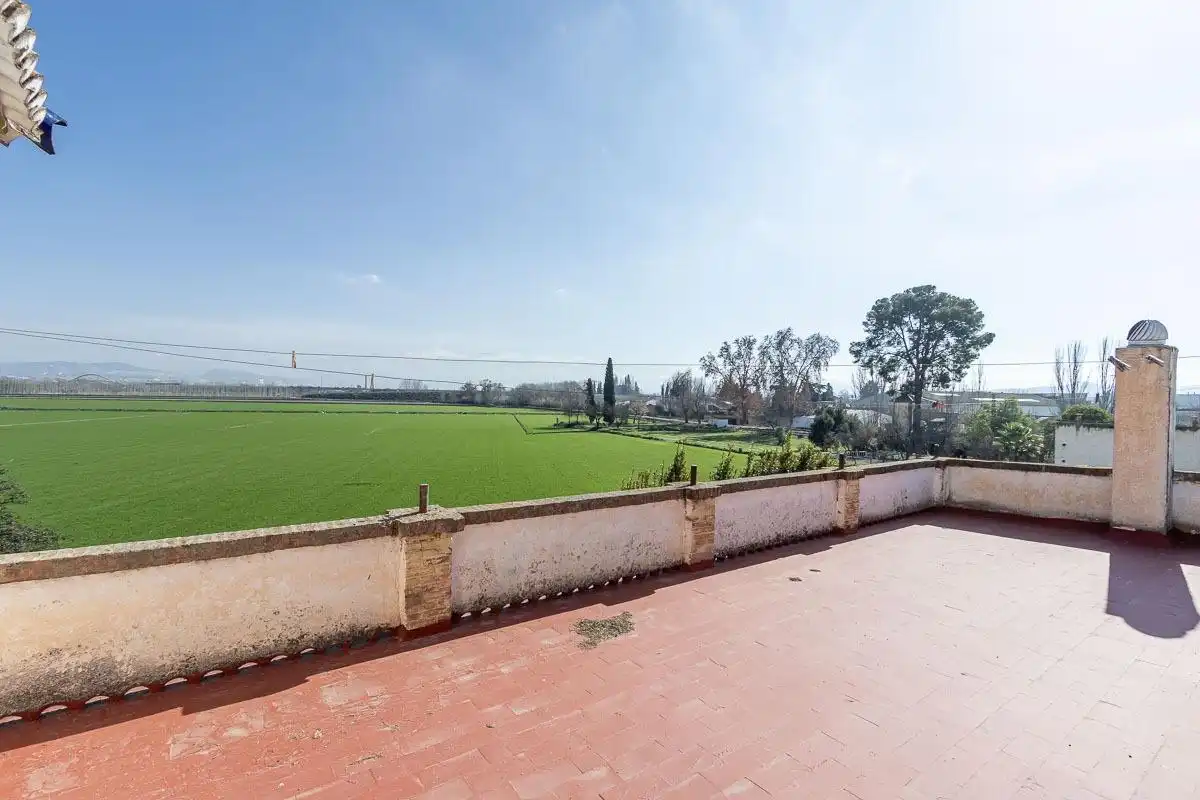 Casa rústica amb terrassa en venda a Santa Fe, imagen 23