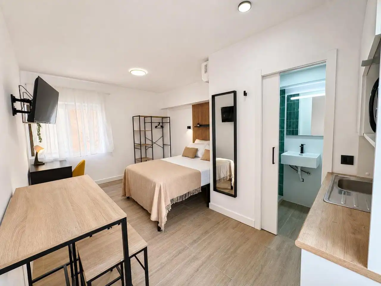 Schlafzimmer von Wohnung zur Miete in Valladolid mit Klimaanlage und Möbliert