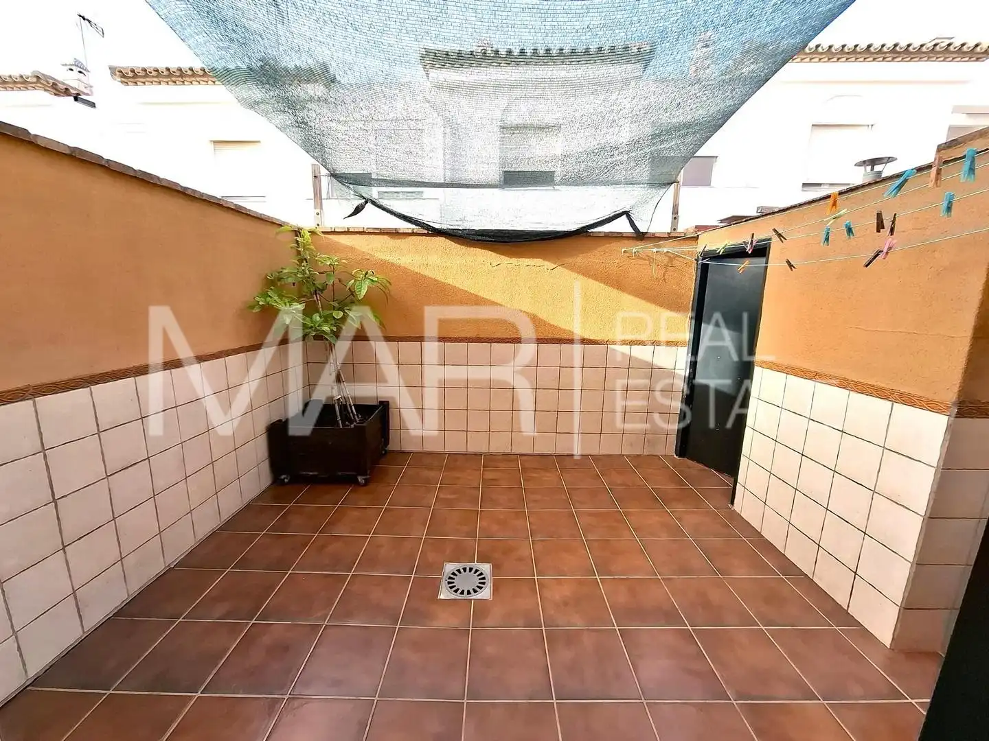 Terraza de Casa adosada en venta en Chiclana de la Frontera con Aire acondicionado y Balcón