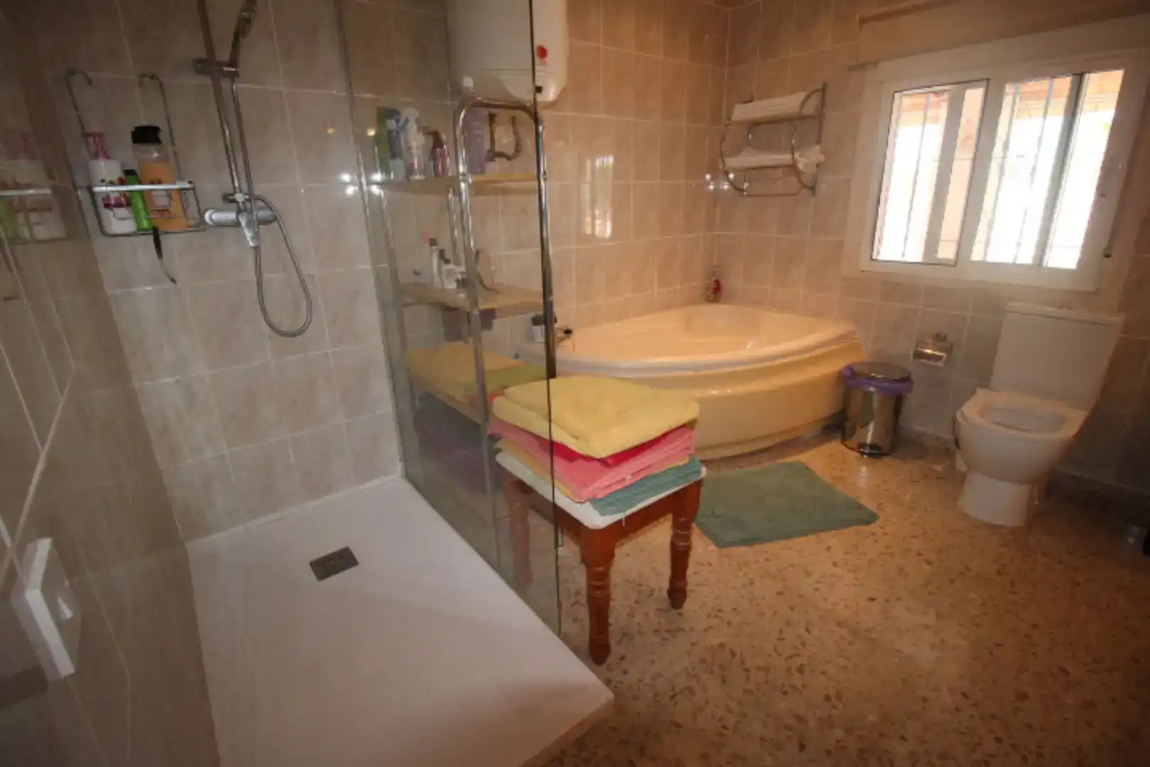 Bany de Finca rústica en venda en Alicante / Alacant amb Aire condicionat i Piscina