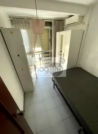 Habitación de Piso de alquiler en Sevilla con Aire acondicionado y Amueblado