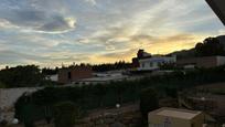 Vista exterior de Casa adosada en venda en Torremolinos amb Aire condicionat, Calefacció i Parquet