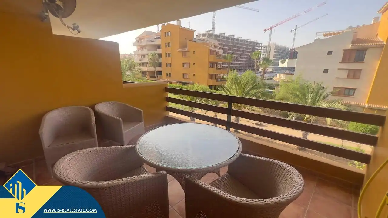 Terrassa de Pis de lloguer en Torrevieja amb Terrassa, Moblat i Forn