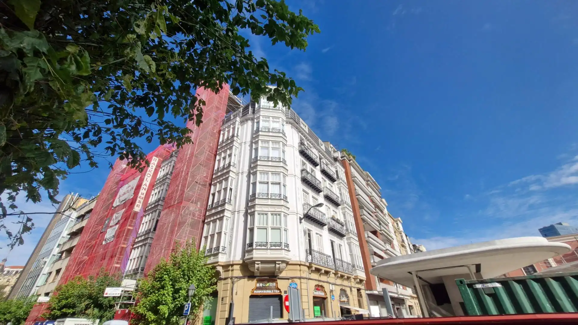 Wohnung mit Terrasse zur Miete in Calle COLON DE LARREATEGUI, imagen 2