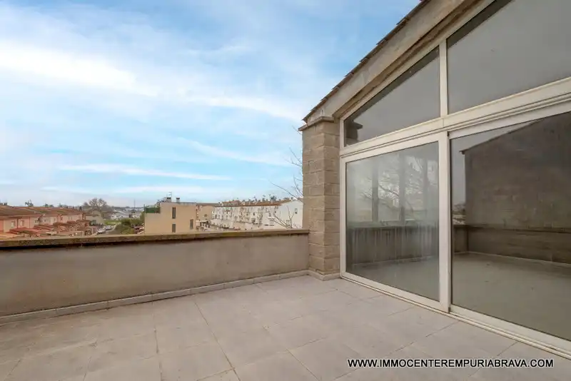 Terraza de Oficina en venta en Empuriabrava