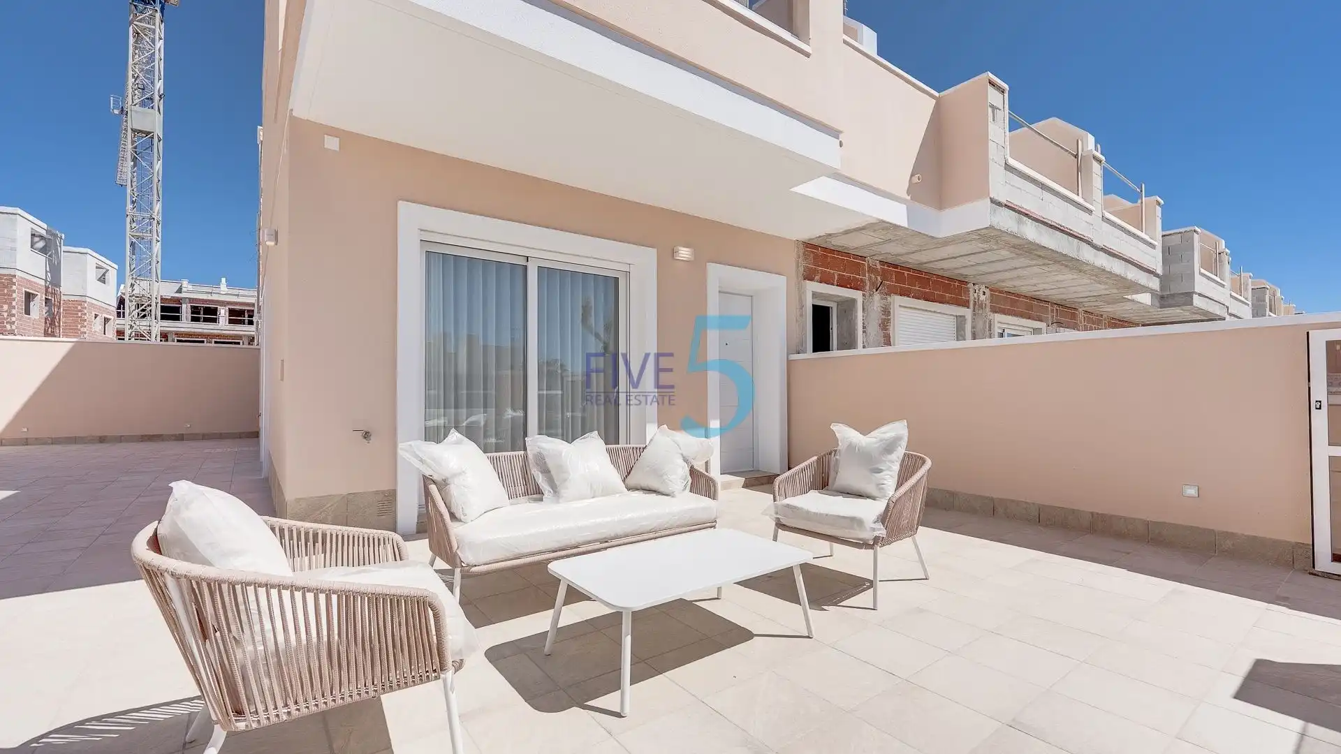 Penthouse mit Pool zum Verkauf in Pilar de la Horadada ciudad