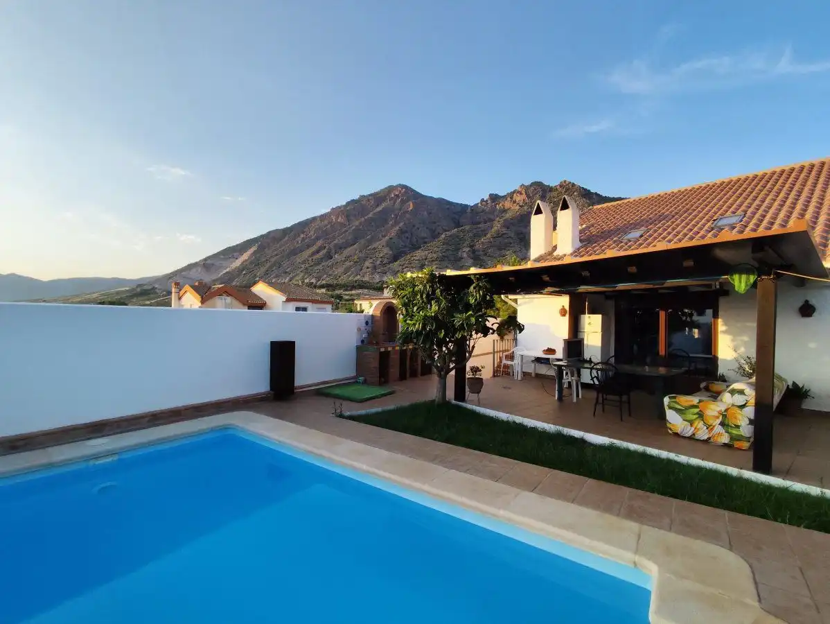 Swimming pool of Houses for sale in Nigüelas  with Terrace