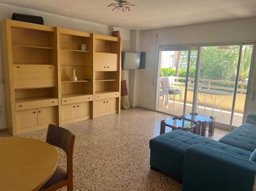 Mini appartamento con balcone in affitto a Playa de Gandia