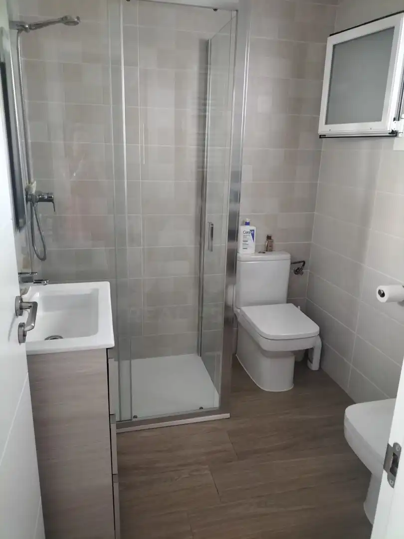 Bany de Casa o xalet en venda en Santa Eulària des Riu amb Aire condicionat, Calefacció i Piscina