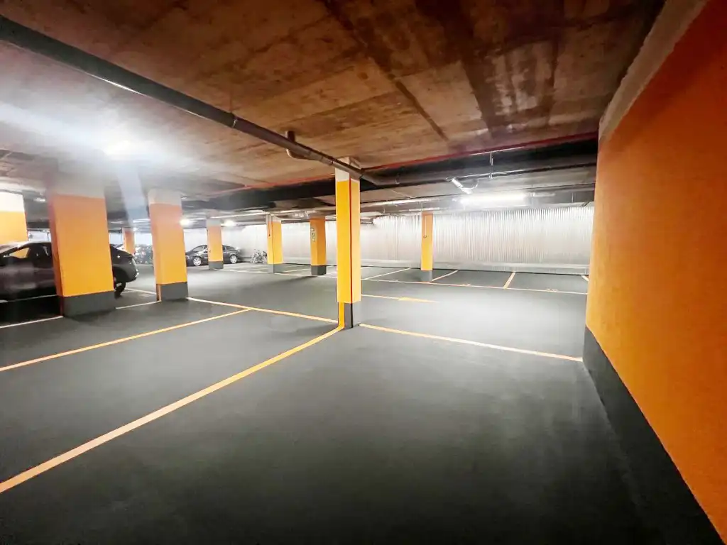 Parking de Piso de alquiler en Alcalá de Henares con Terraza, Trastero y Domótica