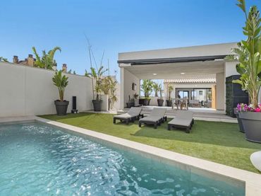 Casa pareada con balcón en venta en Santa Margalida - Carrer de la Salle