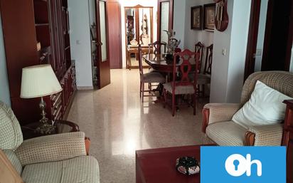 Living room of Flat for sale in  Huelva Capital  with Air Conditioner, Furnished and Balcony