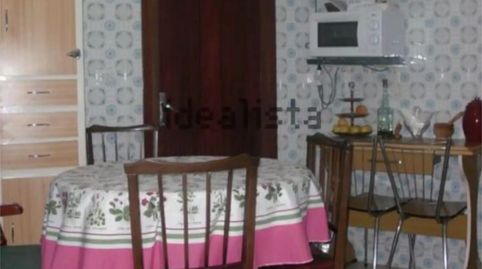Foto 5 de Casa adosada en venda a Calle Frailes, 42, Zorita, Cáceres