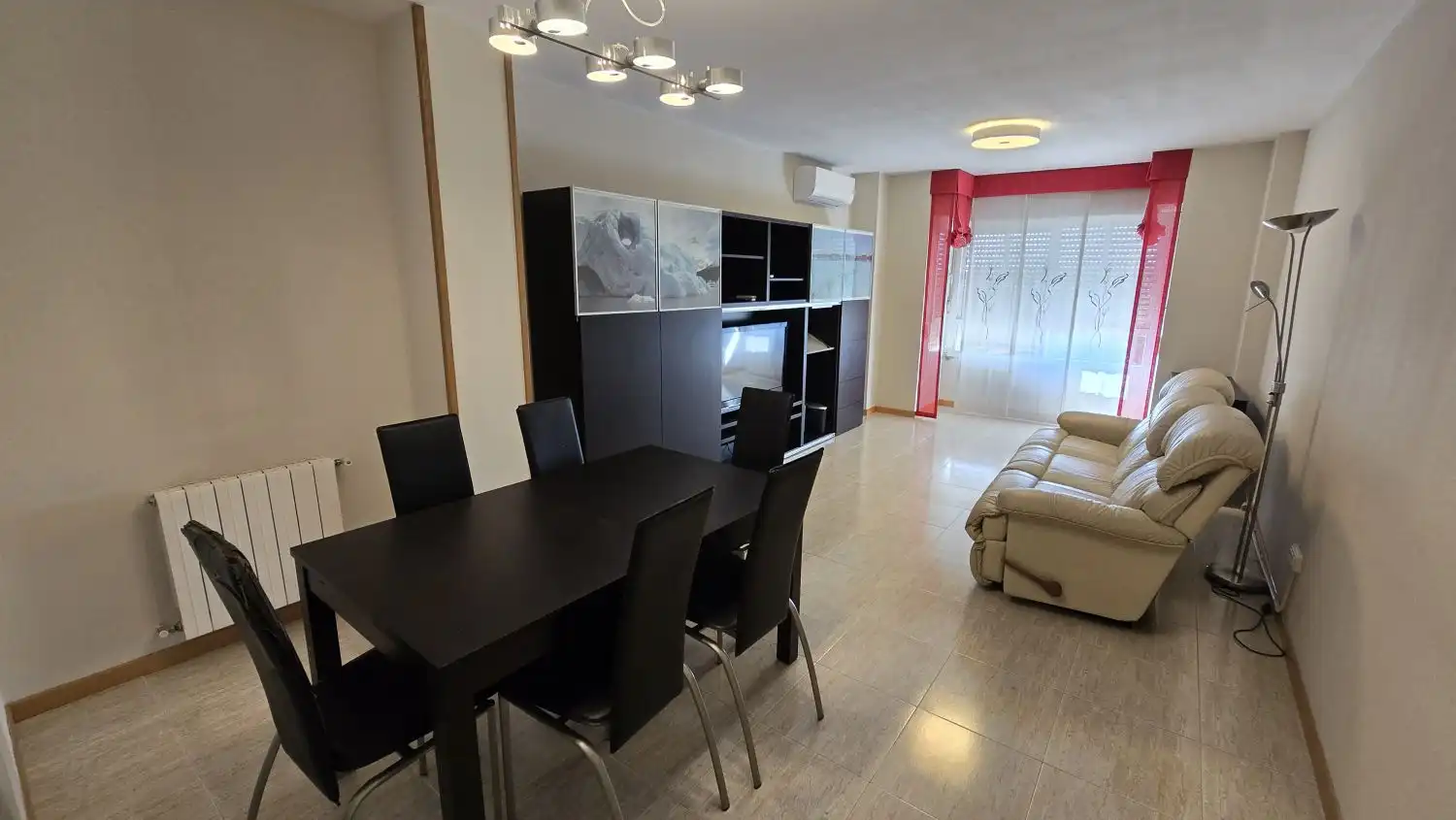 Sala de estar de Piso de alquiler en Humanes de Madrid con Aire acondicionado y Calefacción