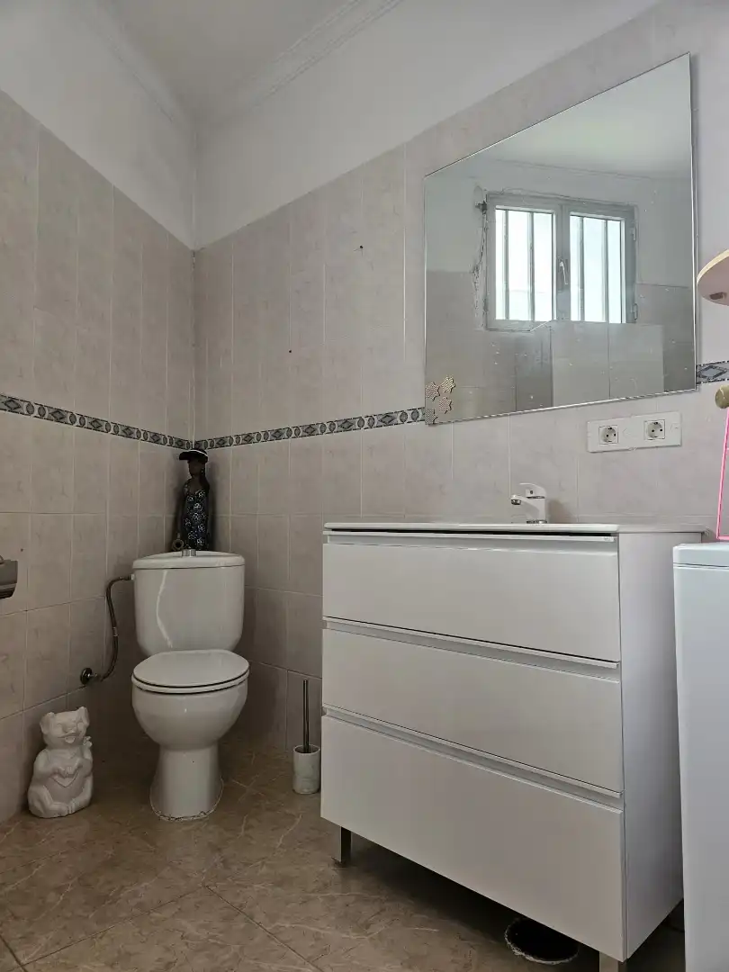 Bany de Casa o xalet en venda en San Bartolomé de Tirajana amb Aire condicionat, Terrassa i Traster