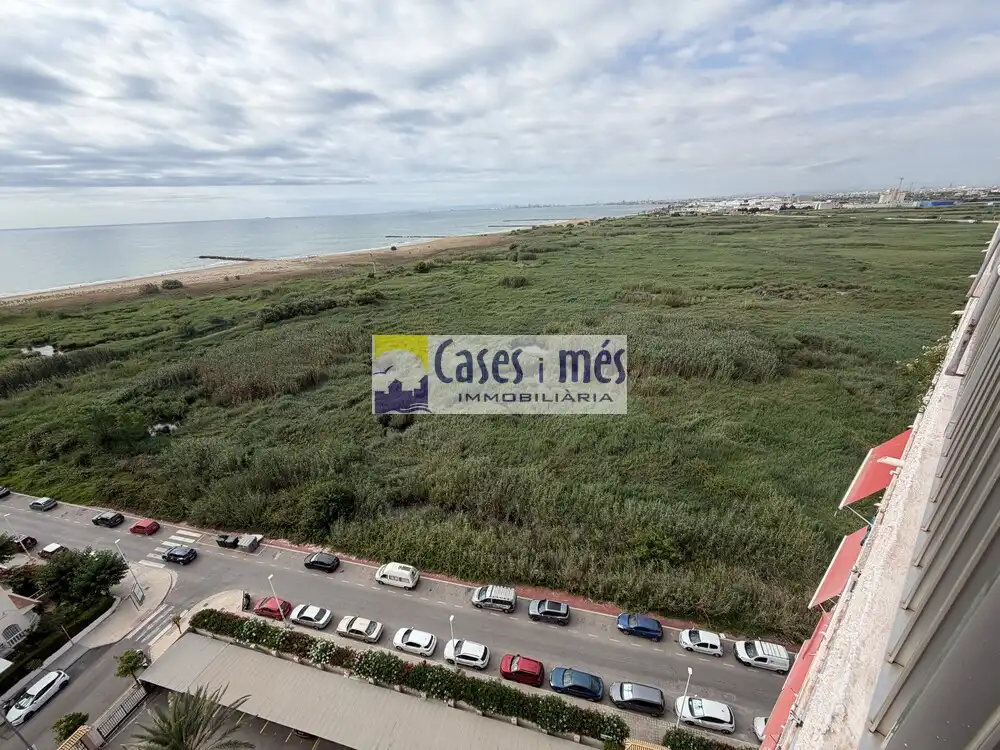 Piso en venta en La Pobla de Farnals con Balcón y Piscina comunitaria