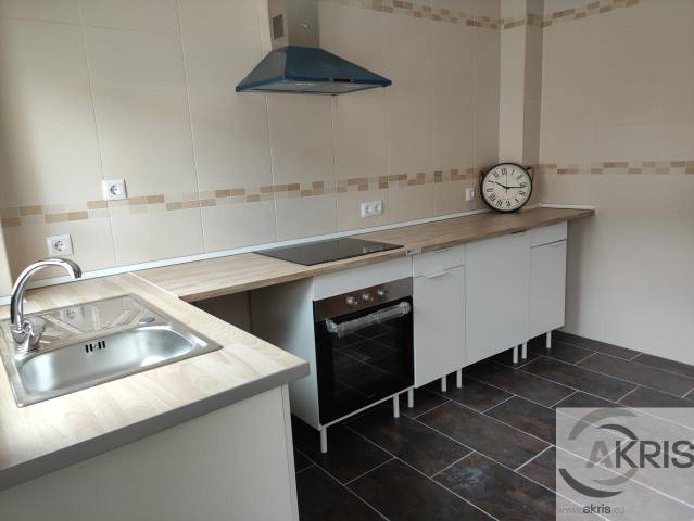 Casa adosada en Venta en Escuelas en Turleque