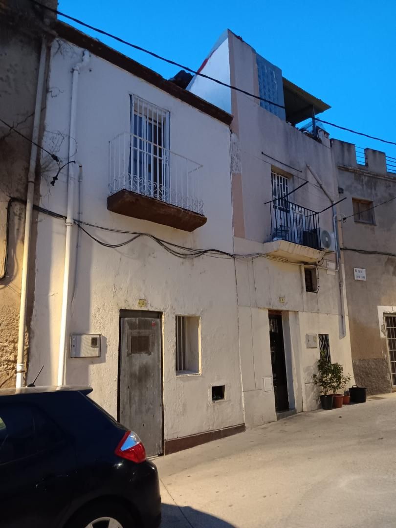 Exterior view of Single-family semi-detached for sale in Tortosa  with Balcony