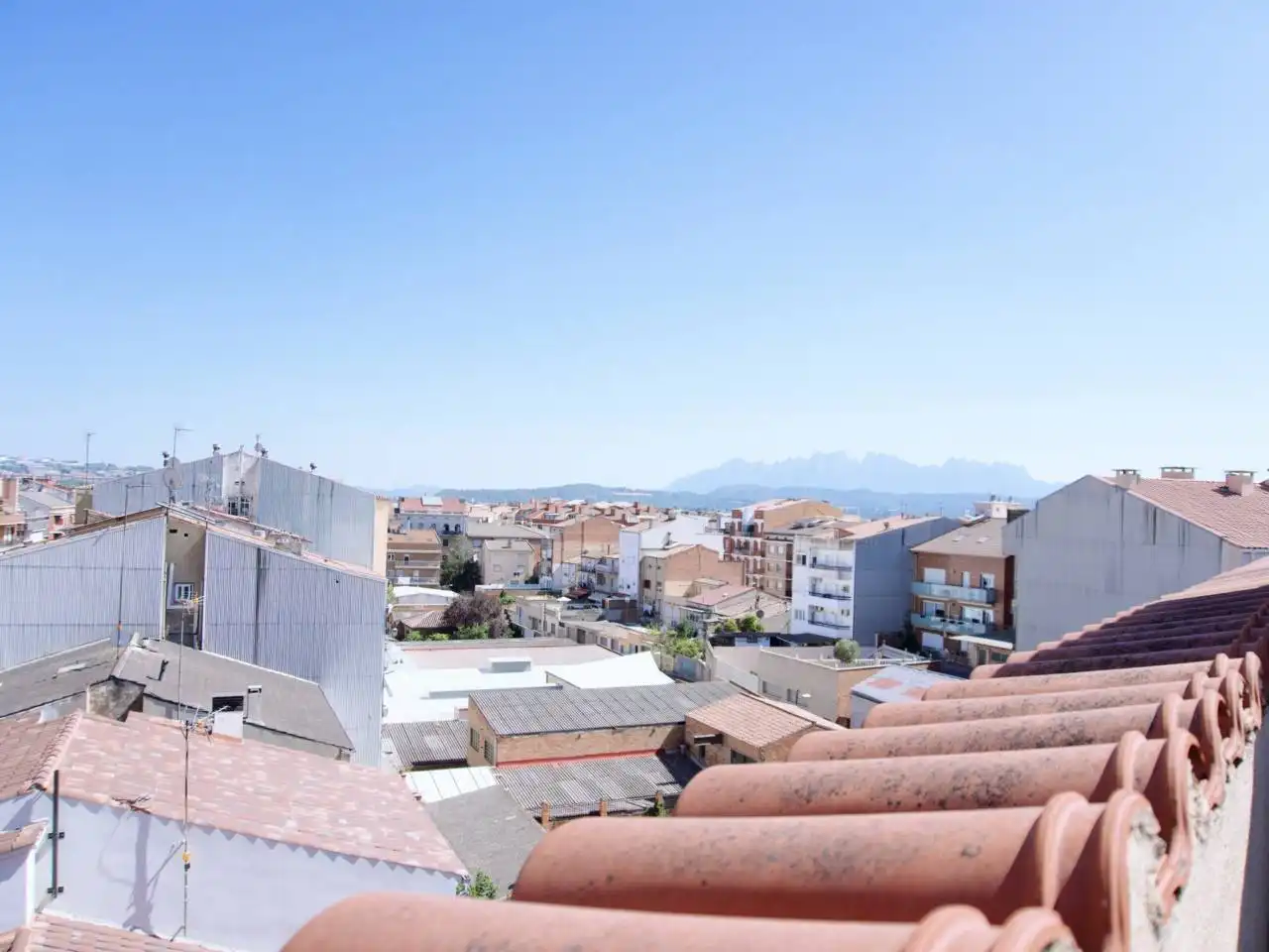 Außenansicht von Maisonette zum Verkauf in Manresa mit Klimaanlage, Heizung und Parkett
