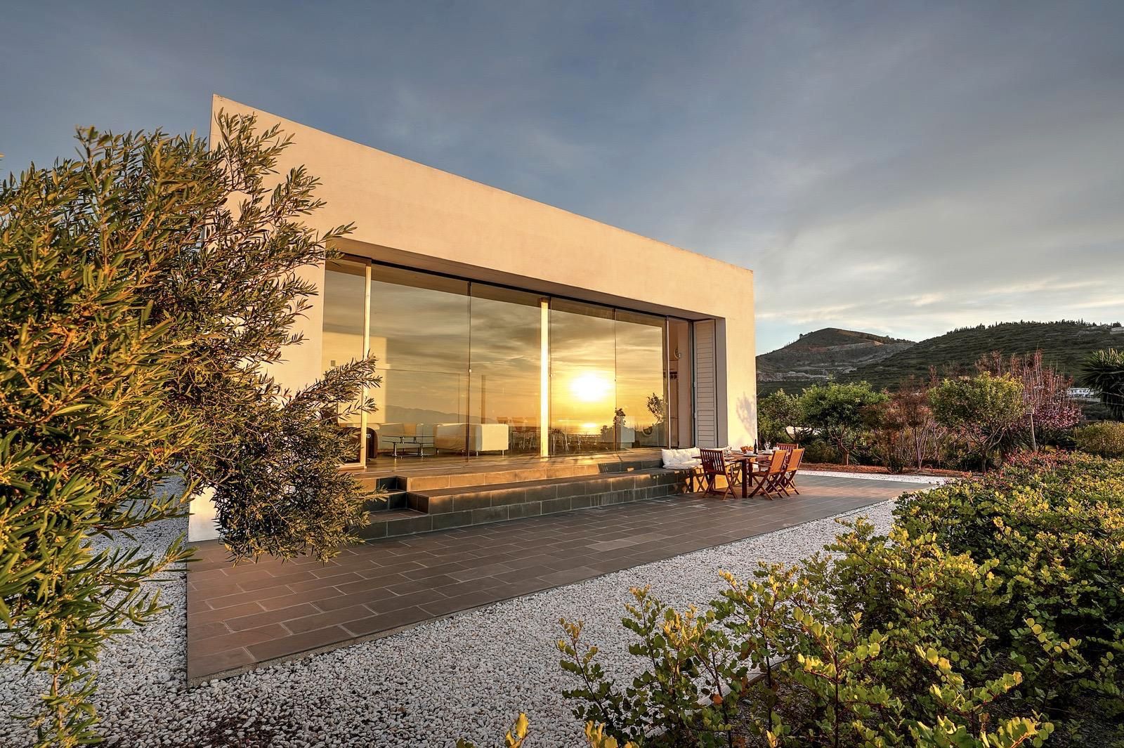 Terrassa de Finca rústica en venda en Motril amb Aire condicionat, Jardí privat i Terrassa