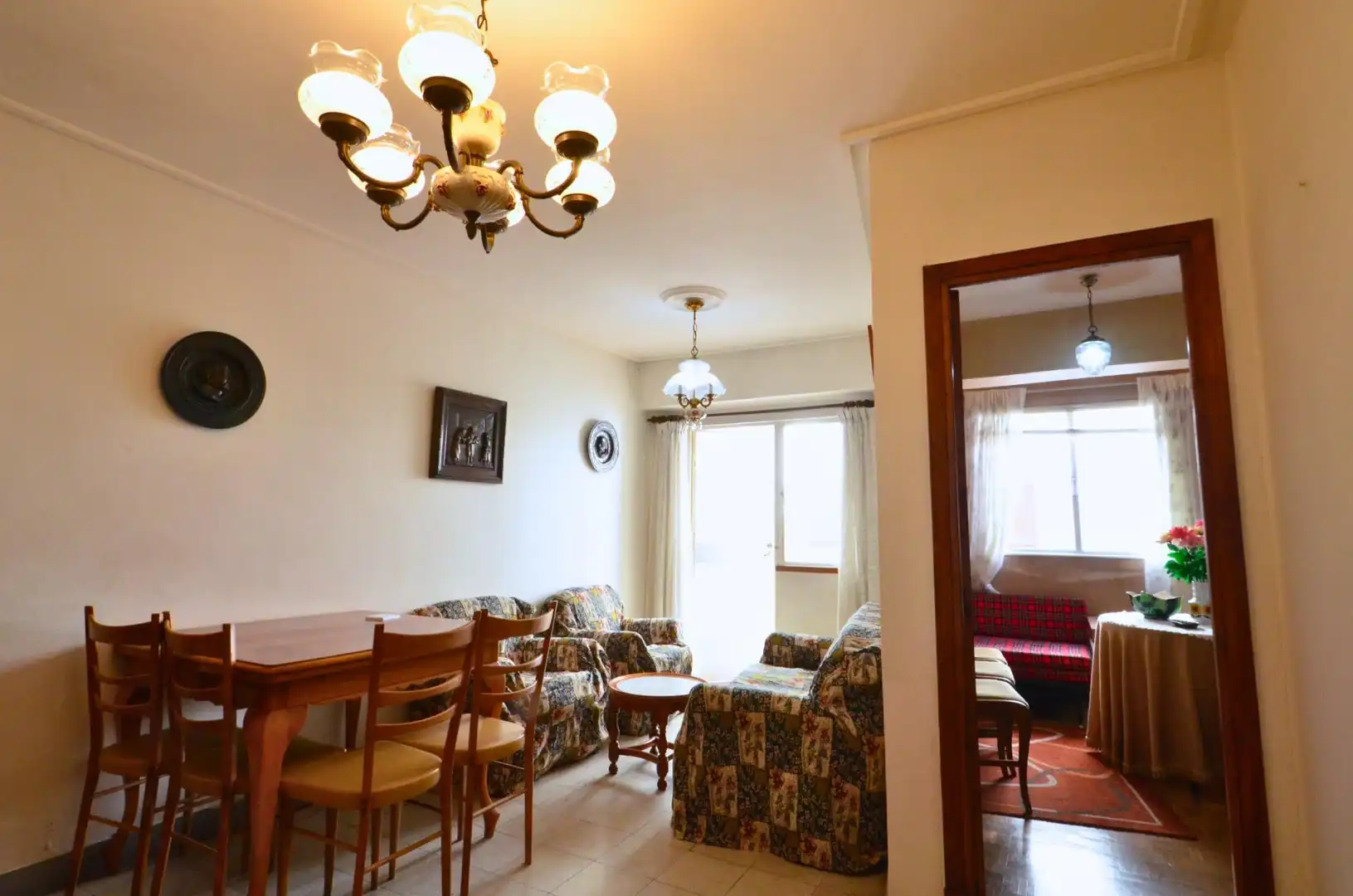 Flat with terrace for sale in Calle MONTERO RIOS 44