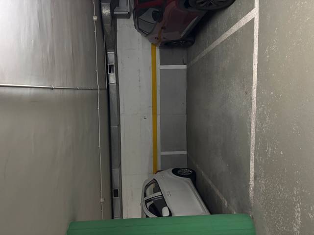 Garaje en Alquiler en Avinguda de la Llibertat, 12 en Estació de França