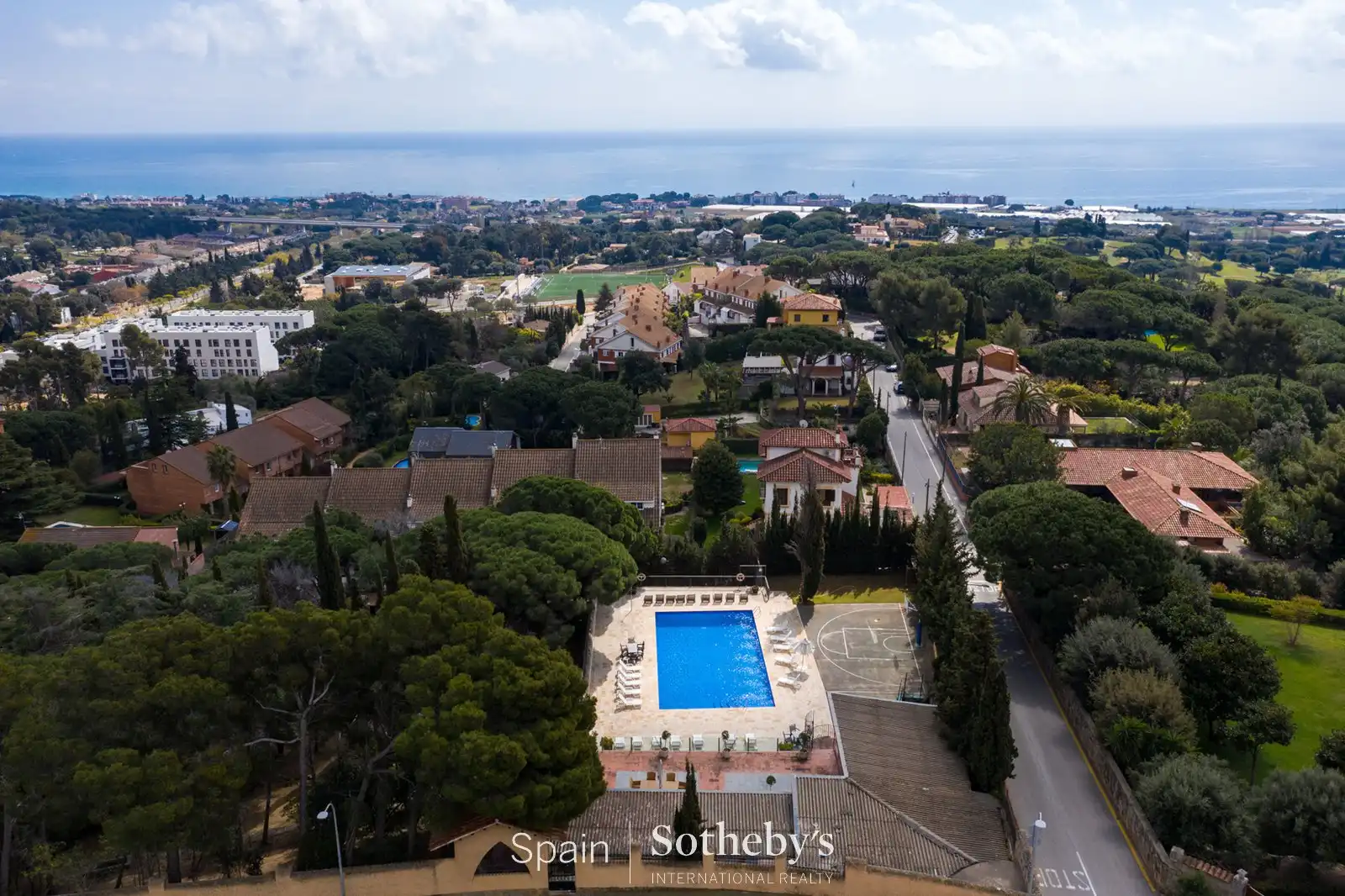 Piscina de Finca rústica en venda en Sant Andreu de Llavaneres amb Calefacció, Jardí privat i Terrassa