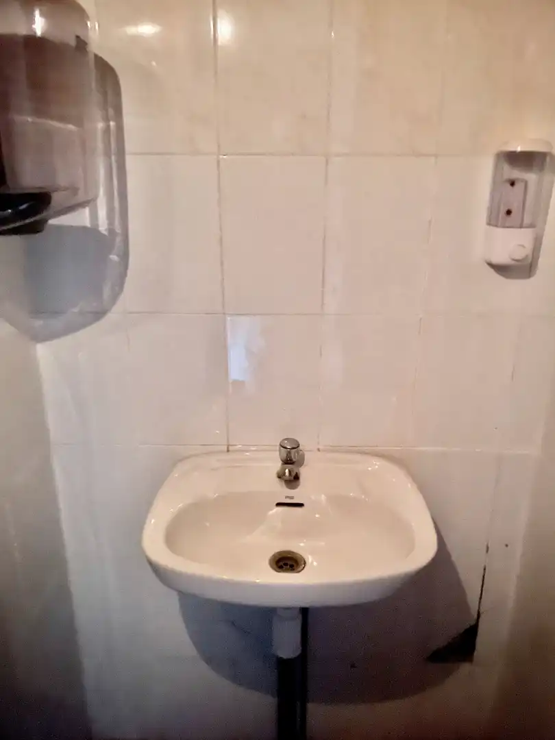 Business premises for sale in Carrer del Roser 104, imagen 9