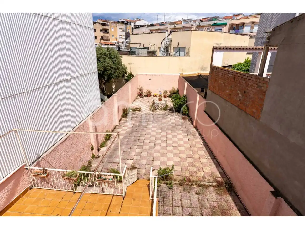 Terraza de Casa o chalet en venta en Cubelles con Jardín privado, Terraza y Amueblado