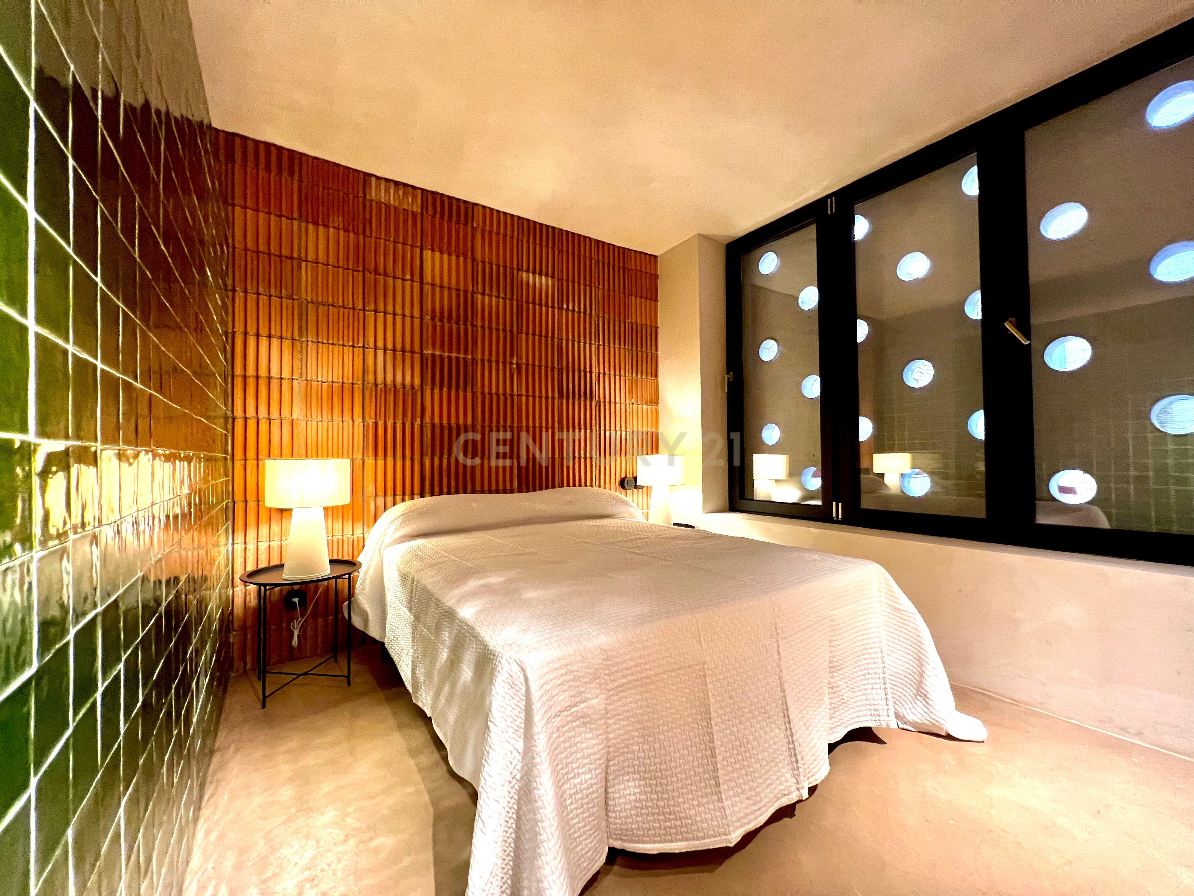 Dormitori de Estudi de lloguer en  Granada Capital amb Aire condicionat, Traster i Rentadora