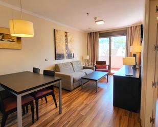 Sala d'estar de Apartament en venda en Benalmádena amb Aire condicionat, Calefacció i Terrassa