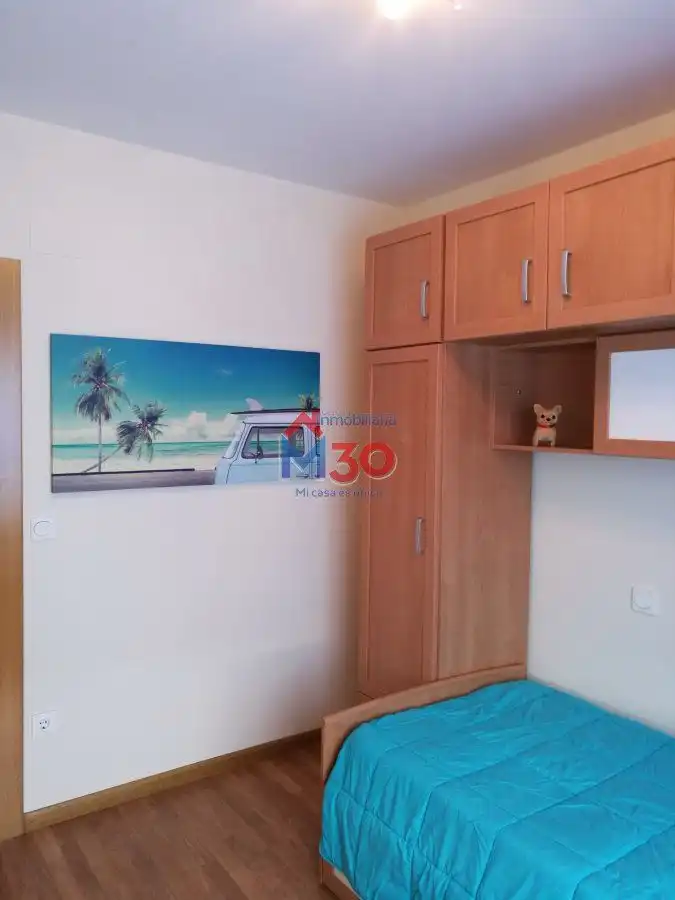 Habitación de Apartamento en venta en Miranda de Ebro con Calefacción y Trastero