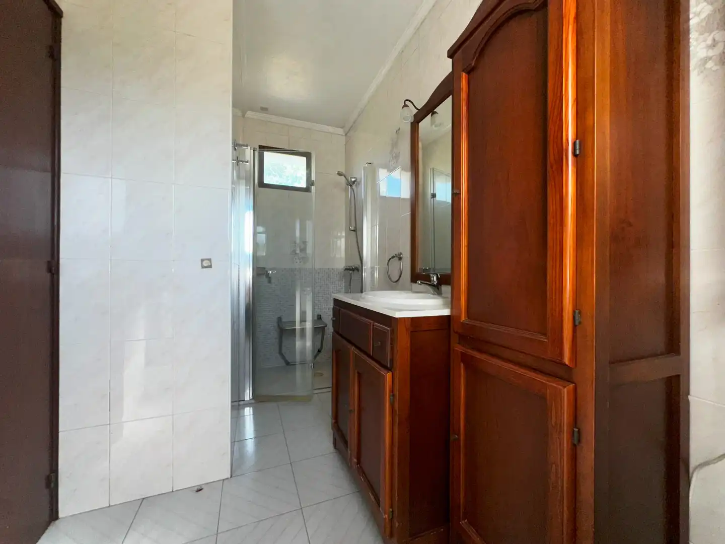 Bathroom of Houses for sale in Estepona  with Private garden, Terrace and Storage room
