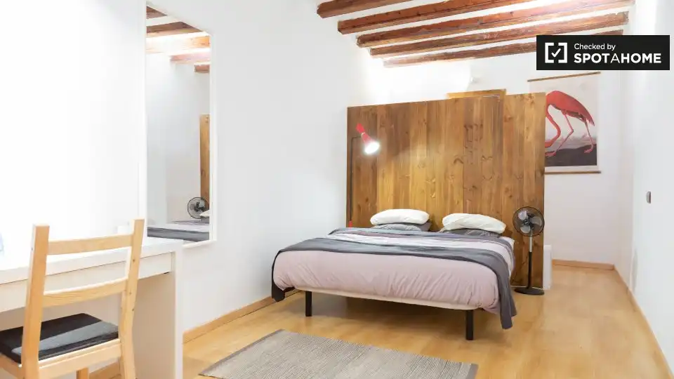 Piso con terraza en alquiler en Ciutat Vella, imagen 7