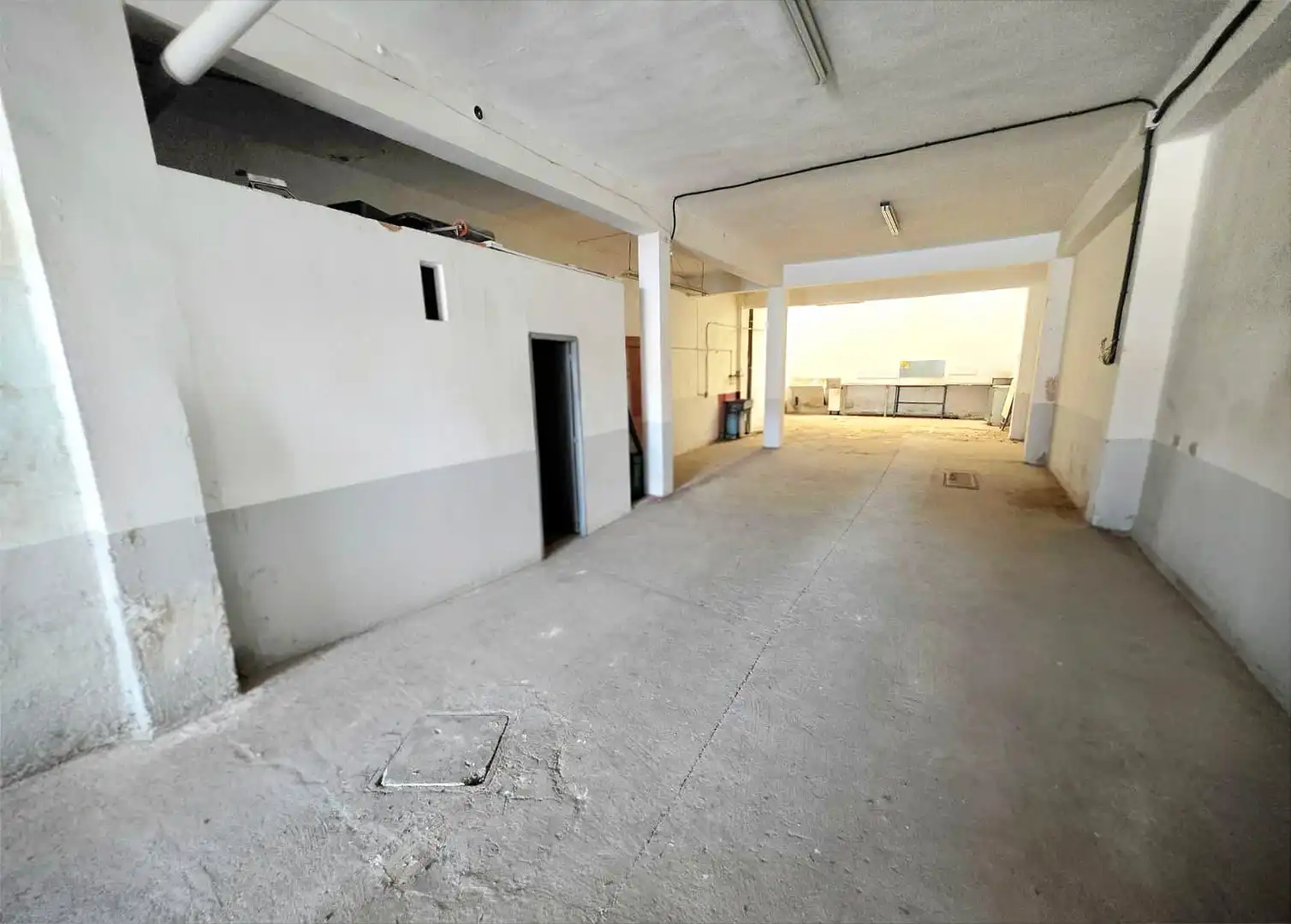 Local comercial en venda a Avenida VILLARREAL, imagen 2
