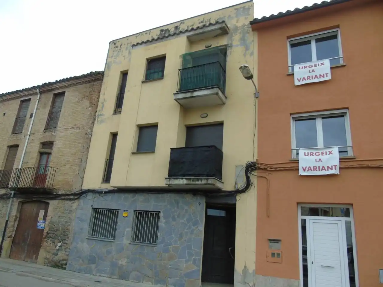 Vista exterior de Pis en venda en Roda de Ter